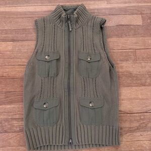 Eddie Bauer Women's Utility Knit Sweater Vest Size Medium
 b74